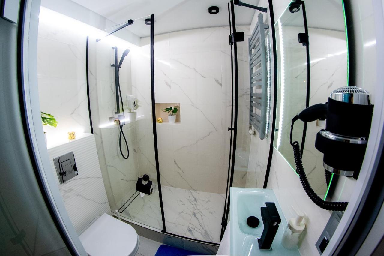 Jacuzzi Apartment Zen كراكوفيا المظهر الخارجي الصورة